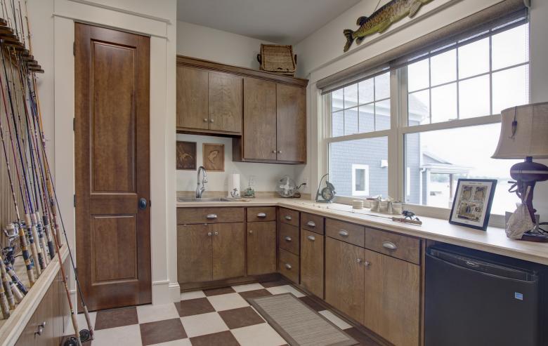 Architectural photo of residential cabinetry.