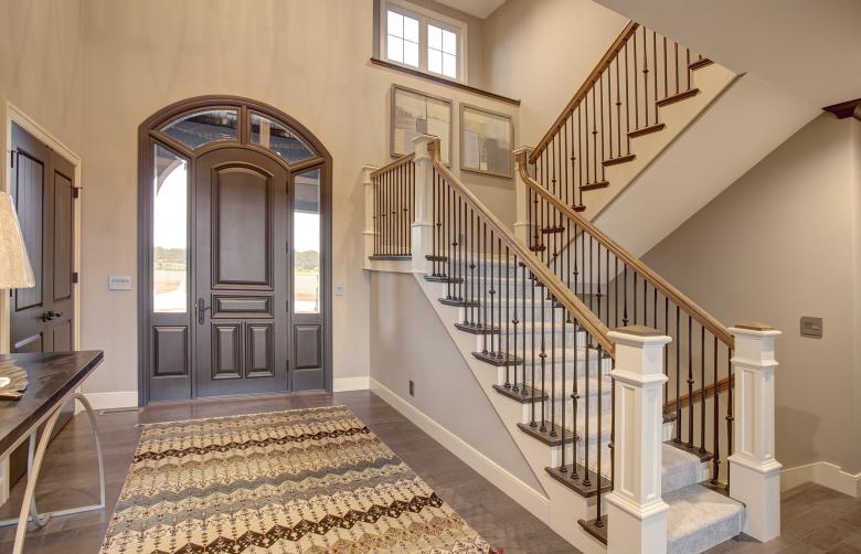 Architectural photo of residential interior.