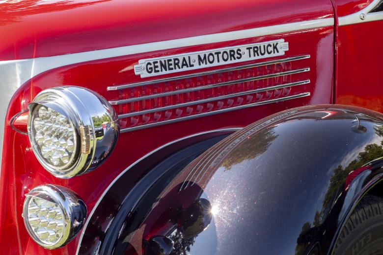 Photo Title - General Motors Truck