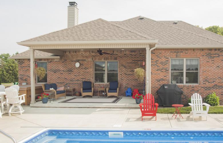 Architectural photo of the exterior of a residence.